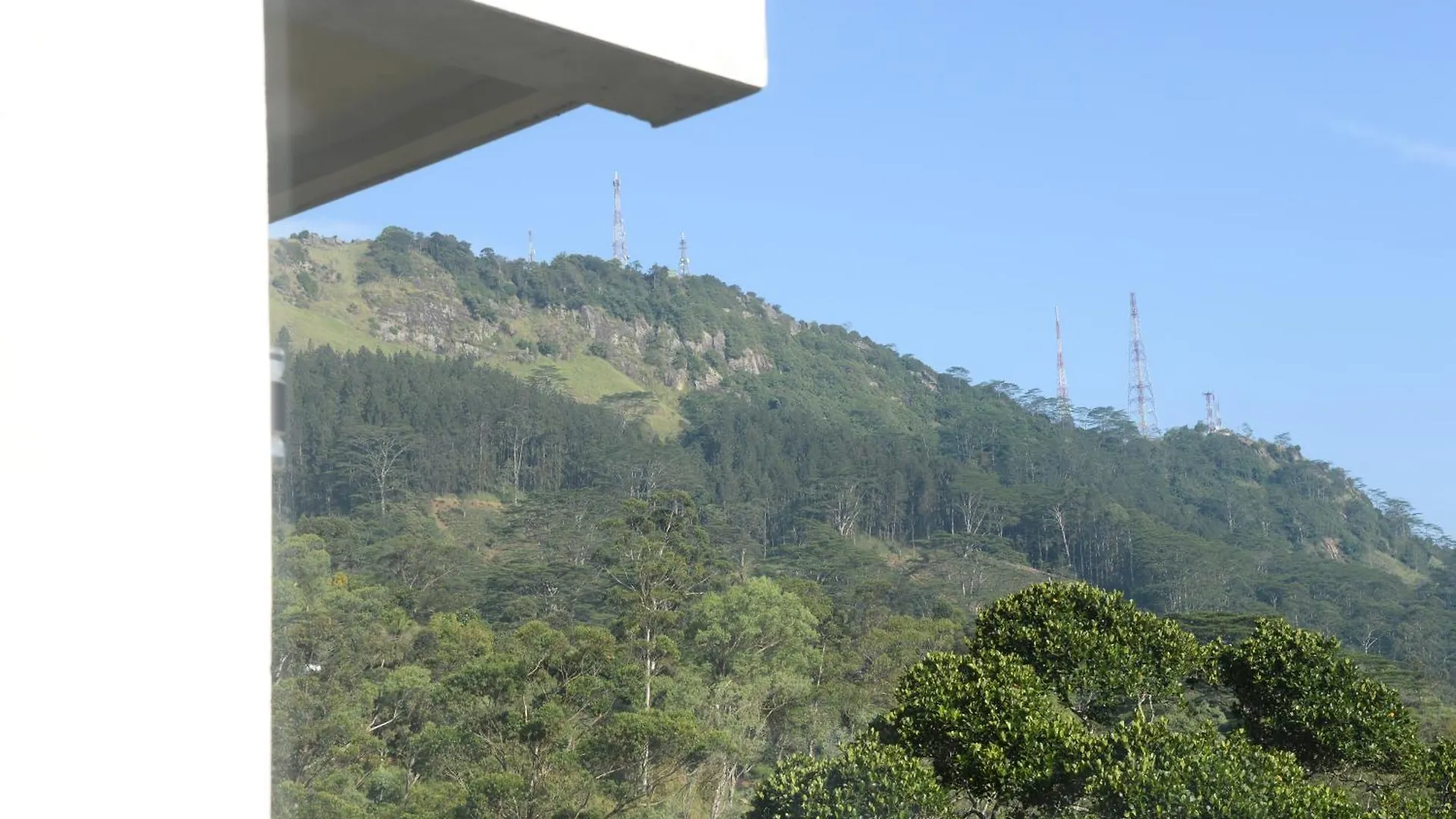 Hanthana Heritage Kandy Hotel