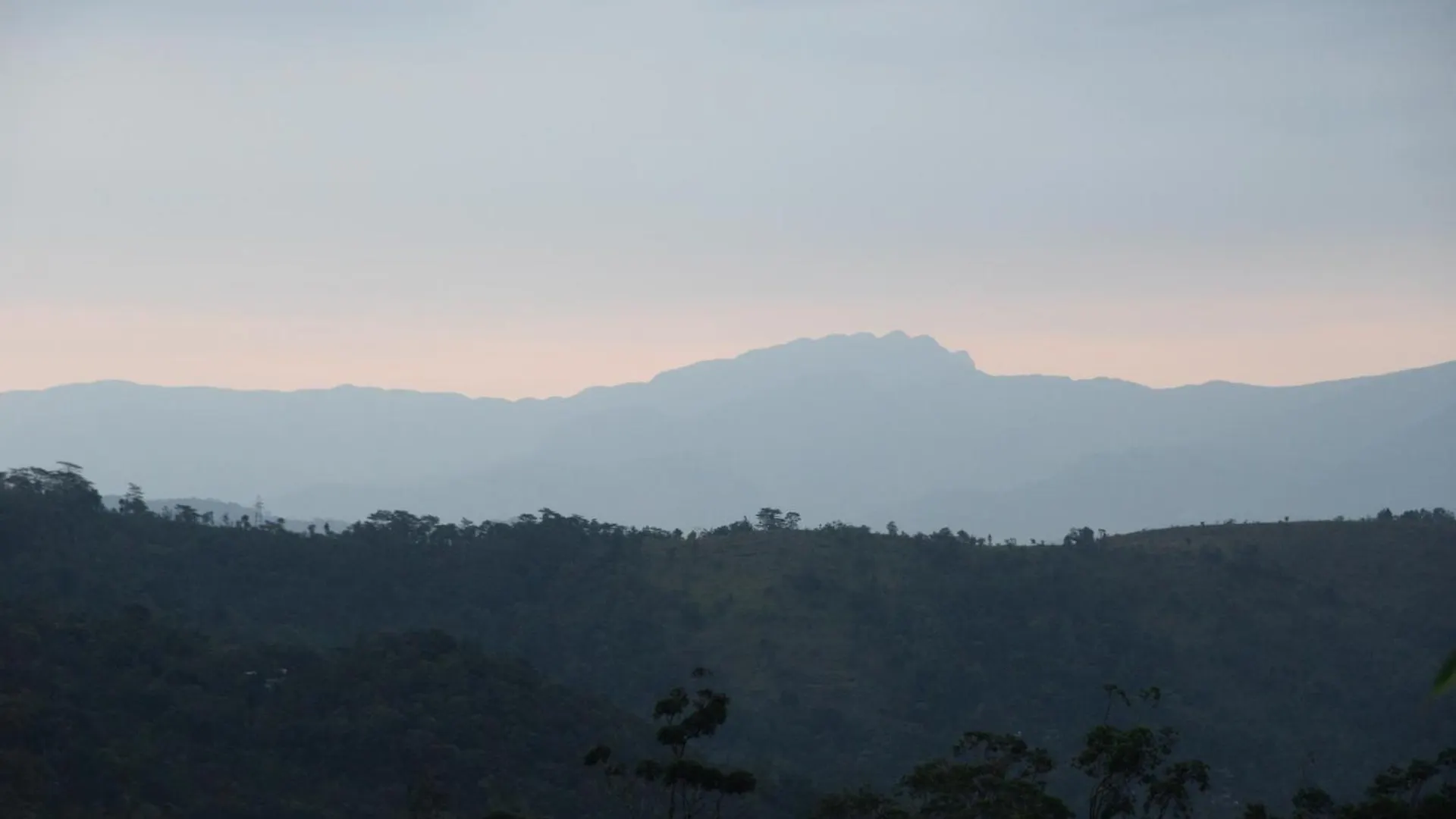 **** Hotel Hanthana Heritage Kandy Sri Lanka