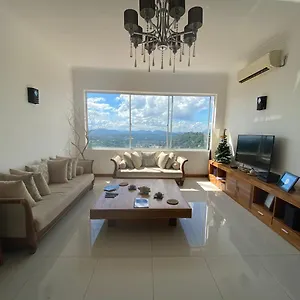 4* Hotel The Heaven's